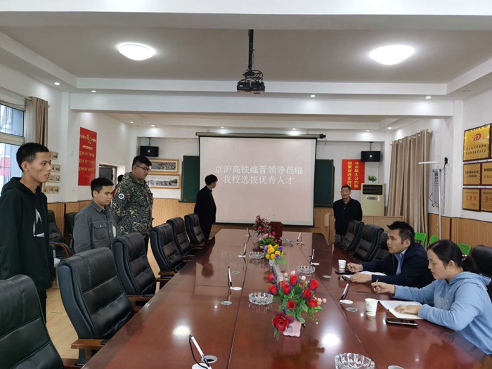 1603354377295725.jpg f87d985a452f95dbc2dd65ca33cbd90.jpg